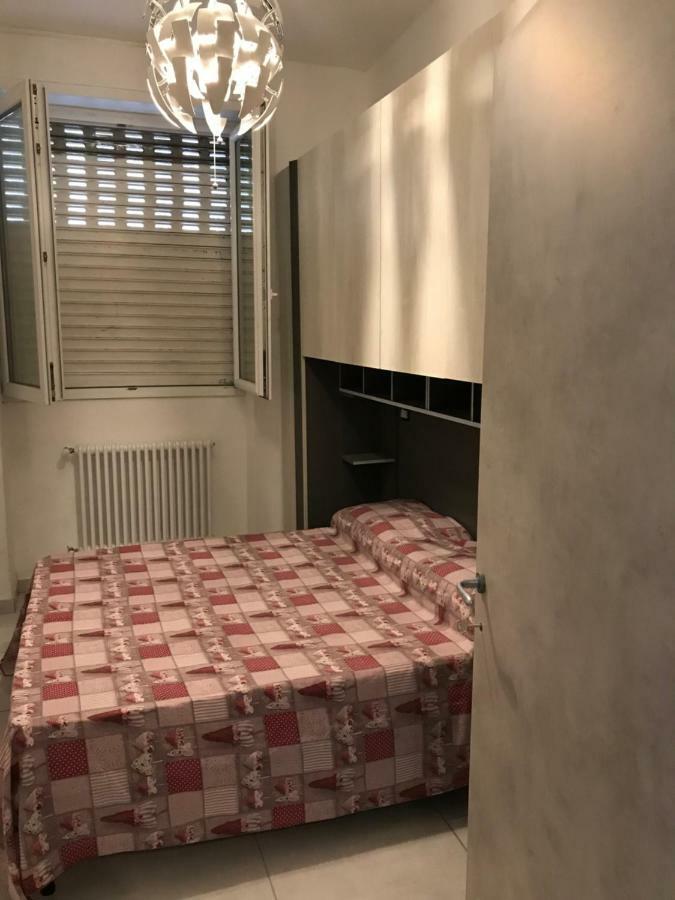 Accogliente Bilocale Apartment มิลาน ภายนอก รูปภาพ